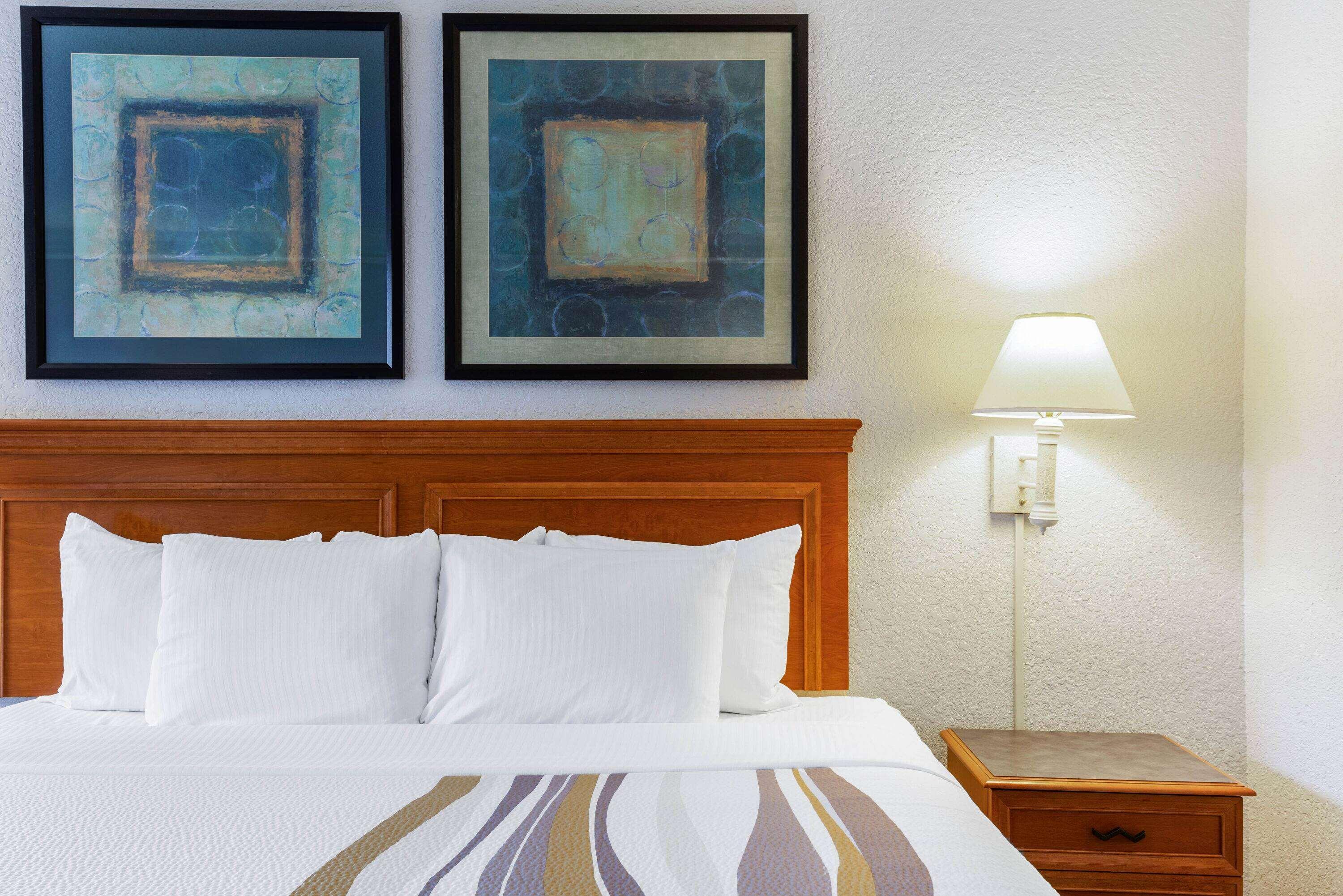 La Quinta By Wyndham Redding Hotell Eksteriør bilde