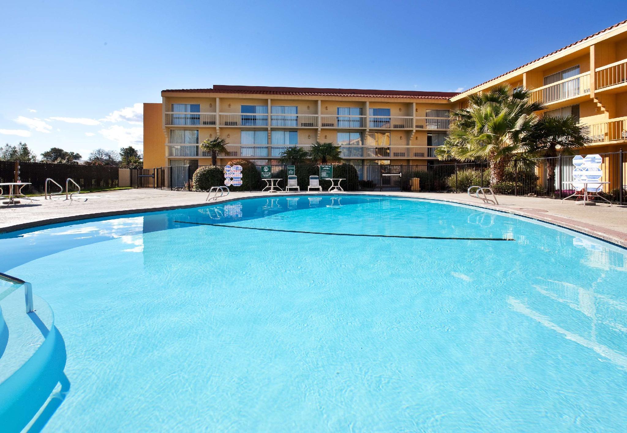 La Quinta By Wyndham Redding Hotell Eksteriør bilde